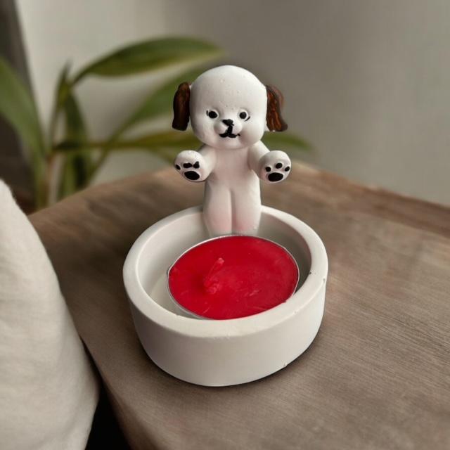 Üşüyen Köpek Tealight Mumluk
