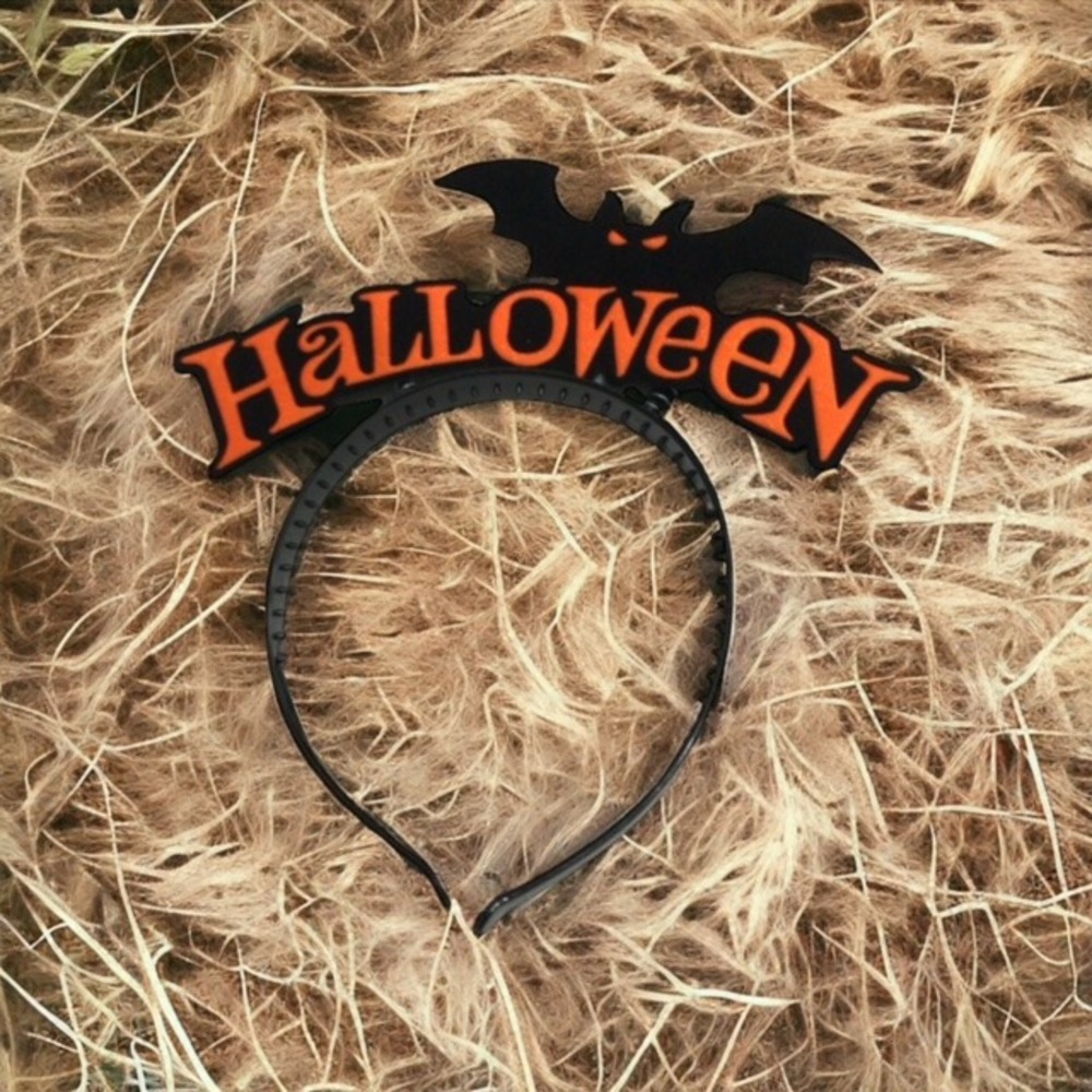 Halloween Yazılı Tacı