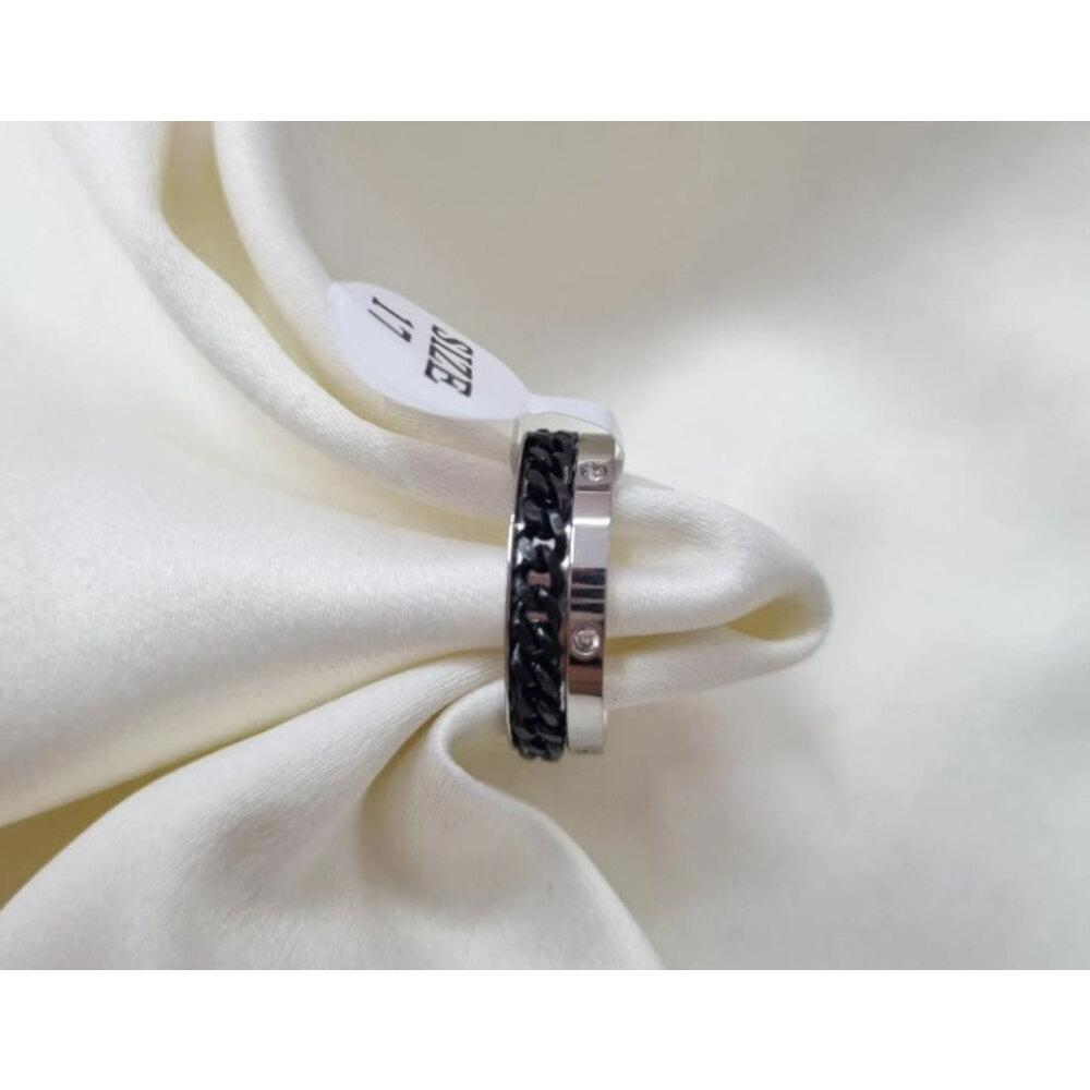 Siyah-Silver Taşlı Çelik Yüzük