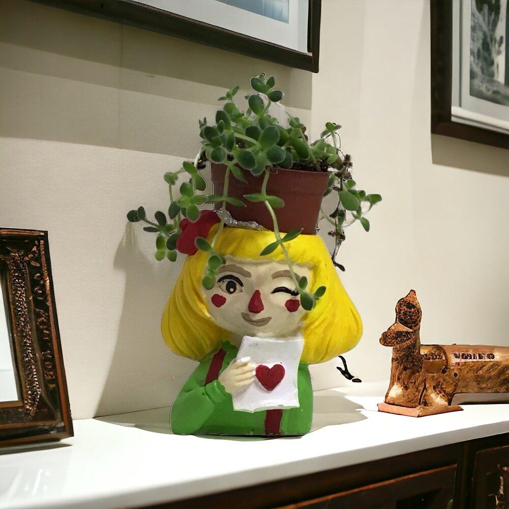 HAYALET KIZ Sukulent Beton Saksı