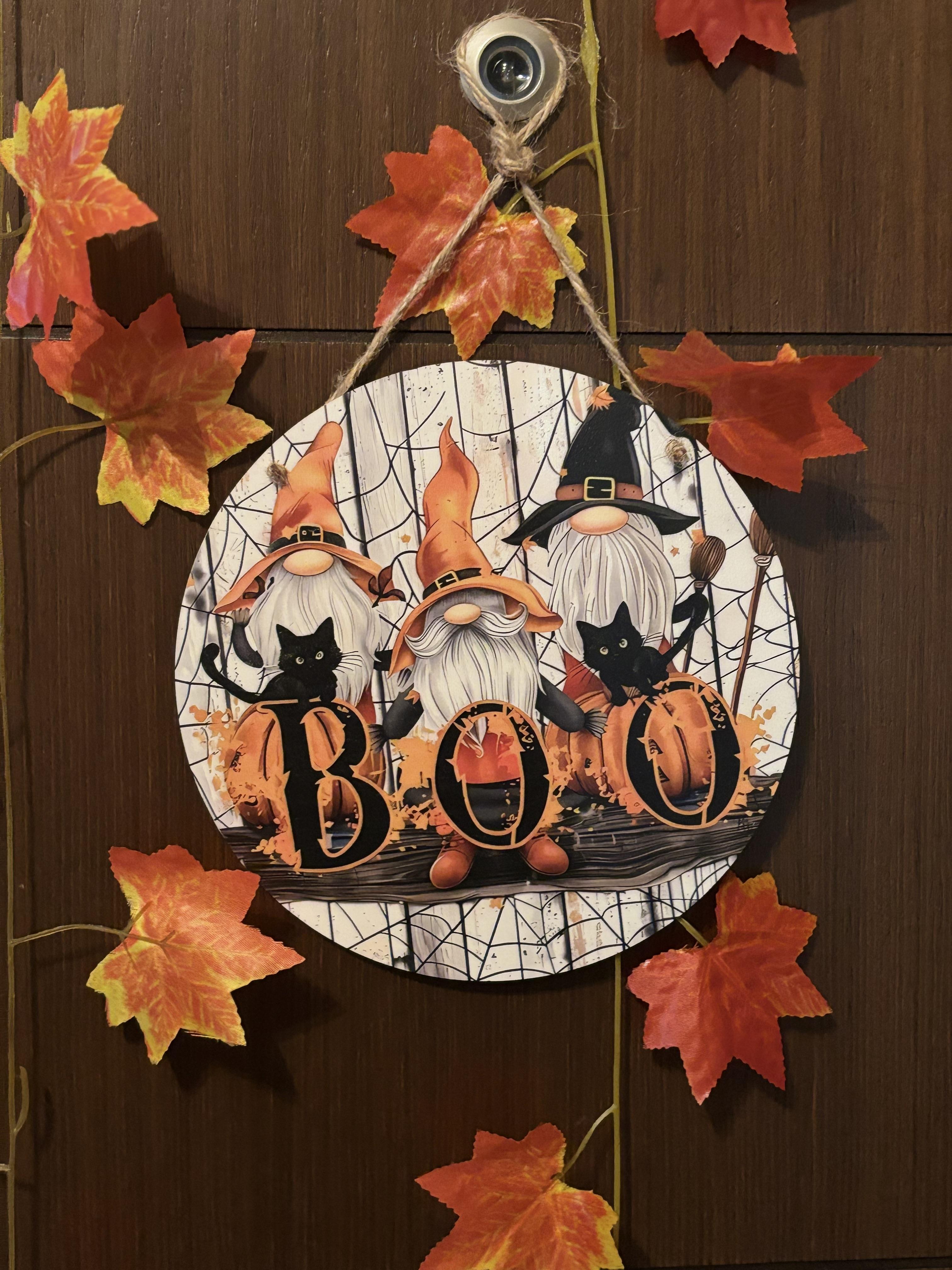 BOO Yazılı Kapı Süsü