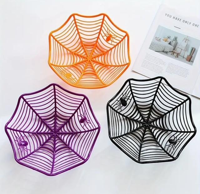 Örümcek Ağı Motifli Sunumluk Sepeti